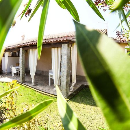 Bed and Breakfast Domu Virginia Castiadas Exterior foto