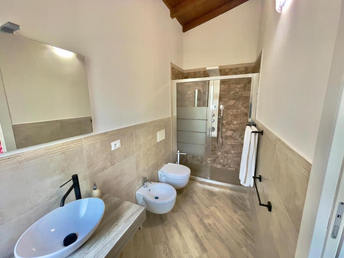 Bed and Breakfast Domu Virginia Castiadas Exterior foto