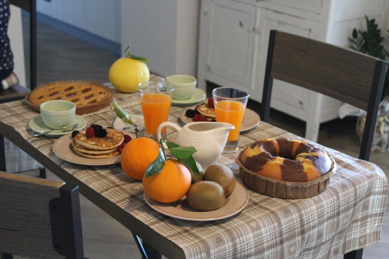 Bed and Breakfast Domu Virginia Castiadas Exterior foto